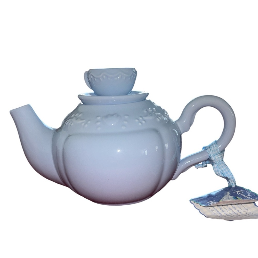 Kimberly Hodges Vintage Hallmark blue Ceramic Teapot